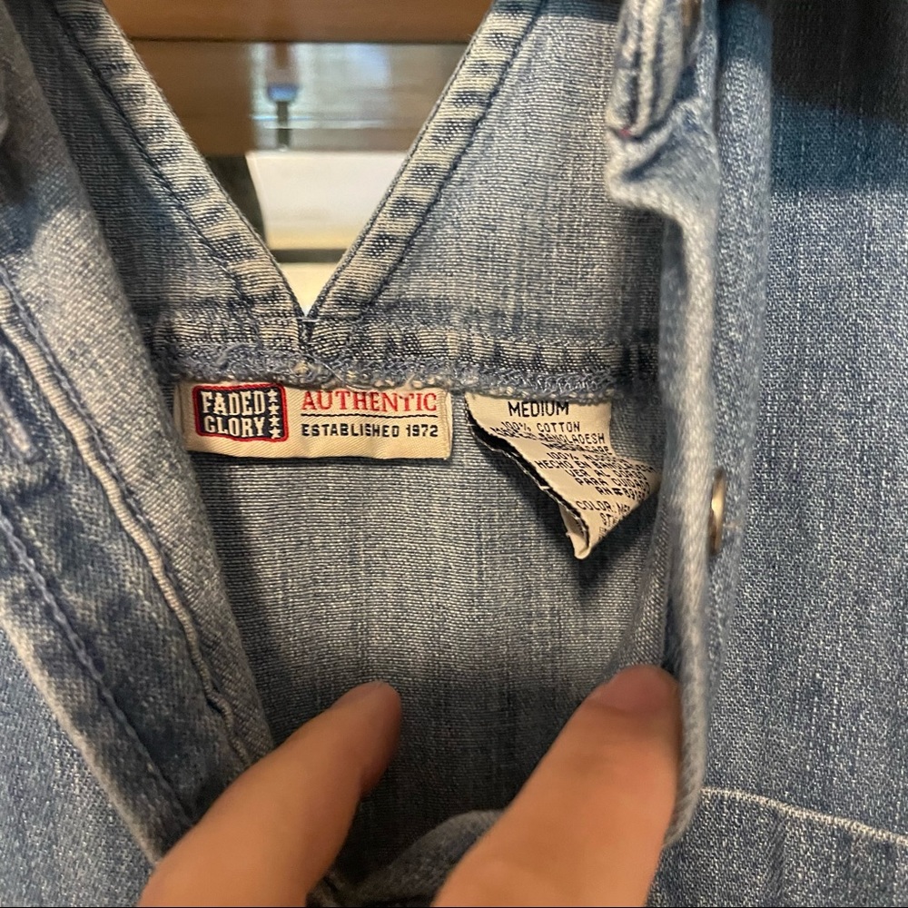 Vintage Cutout Denim Top - Picture 7 of 7